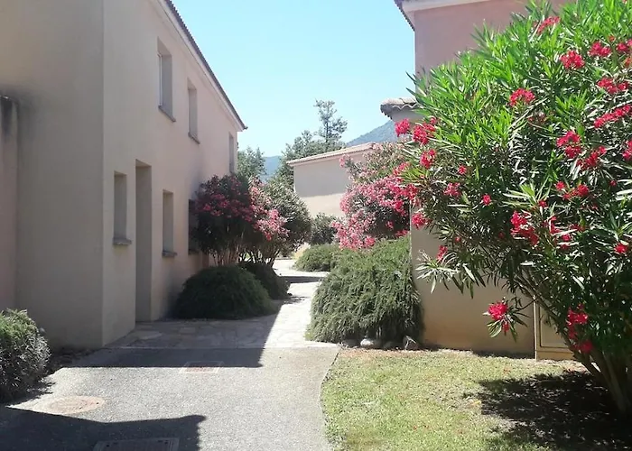 Ferienhaus Aloha Pool-beach 500m Santa-Maria-Poggio (Corsica)